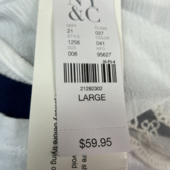 NEW YORK CO. - Picture 5 of 6